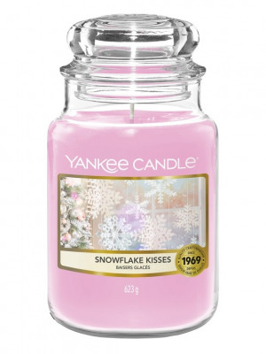 Vonná svíčka Yankee Candle SNOWFLAKE KISSES, classic velký 623 g