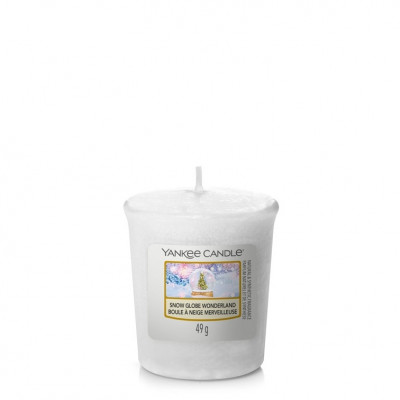Vonná svíčka Yankee Candle SNOW GLOBE WONDERLAND, votivní 49 g