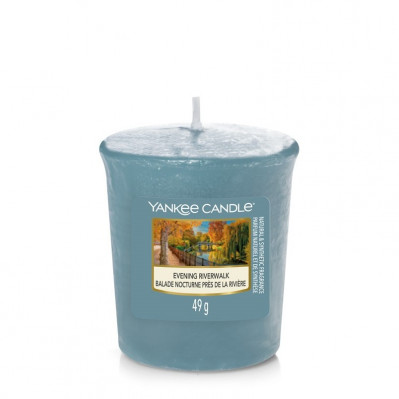 Vonná svíčka Yankee Candle EVENING RIVERWALK, votivní 49 g